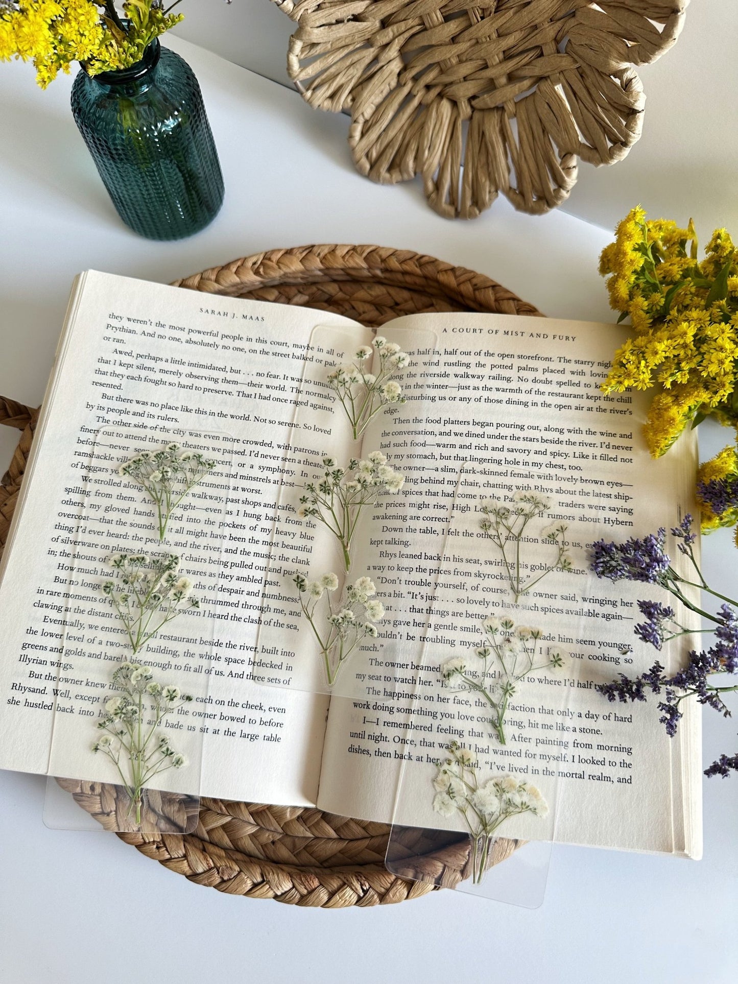 babies breath bookmark